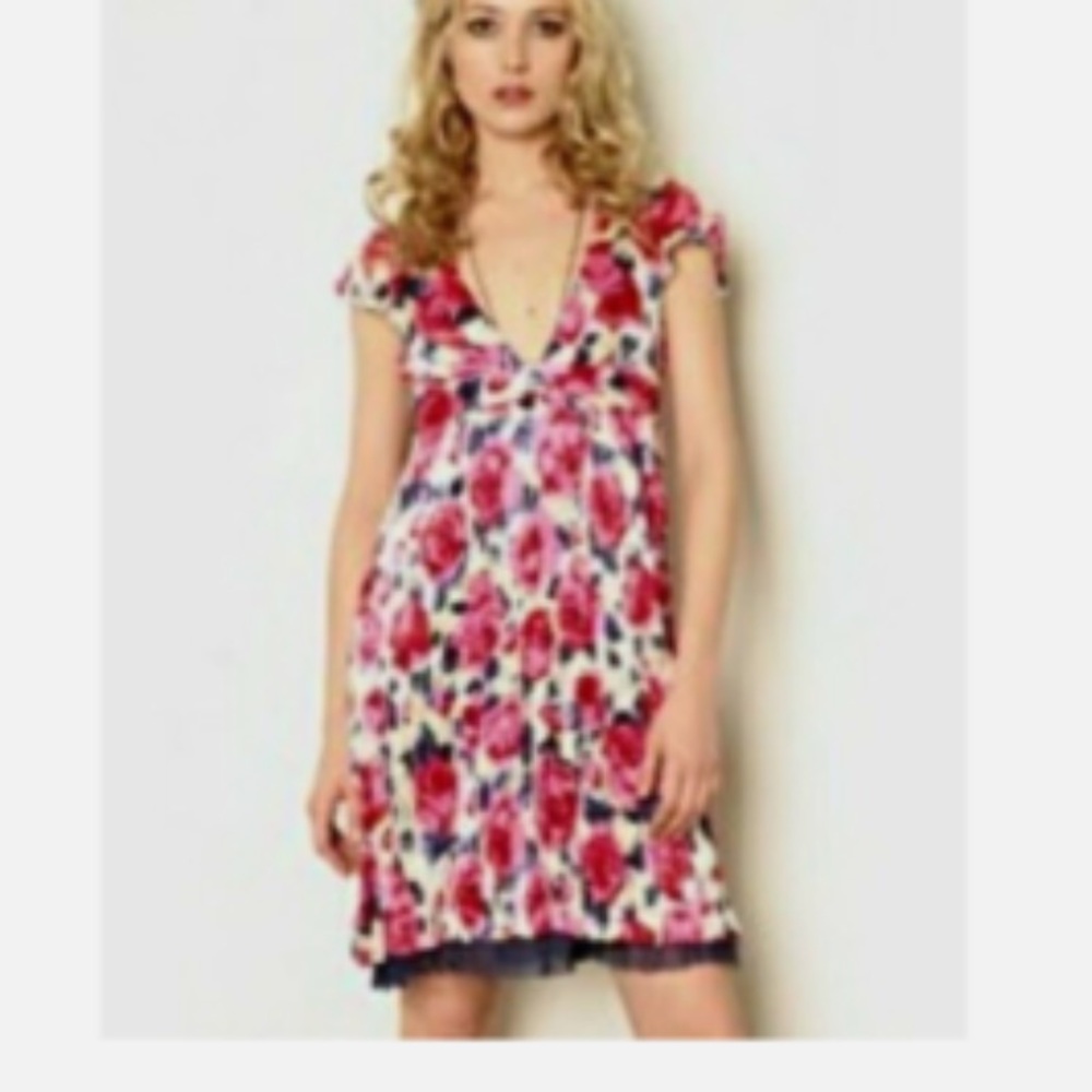 Free people SILK dress crinkle floral midi tea dress size 6.  Perfect condition